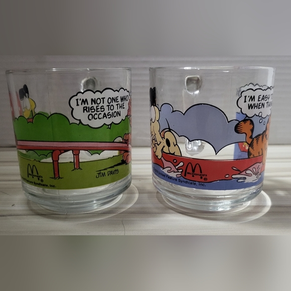 Set Of 2 Vtg Garfield Coffee Cup Tea Mug Clear Glass Odie McDonalds 78 J… - Picture 3 of 5